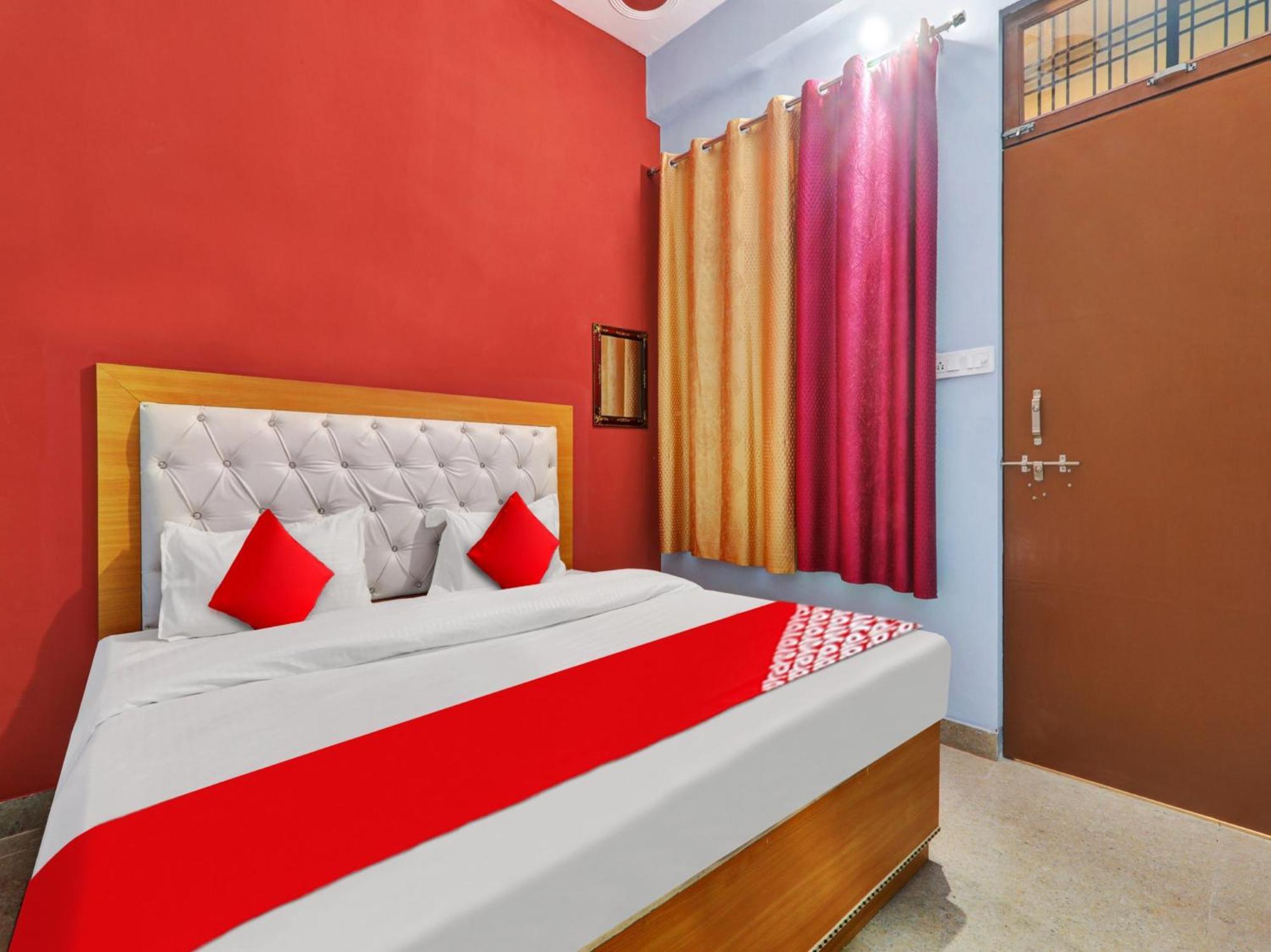 Hotel O Aradhya Galaxy Bhauli エクステリア 写真