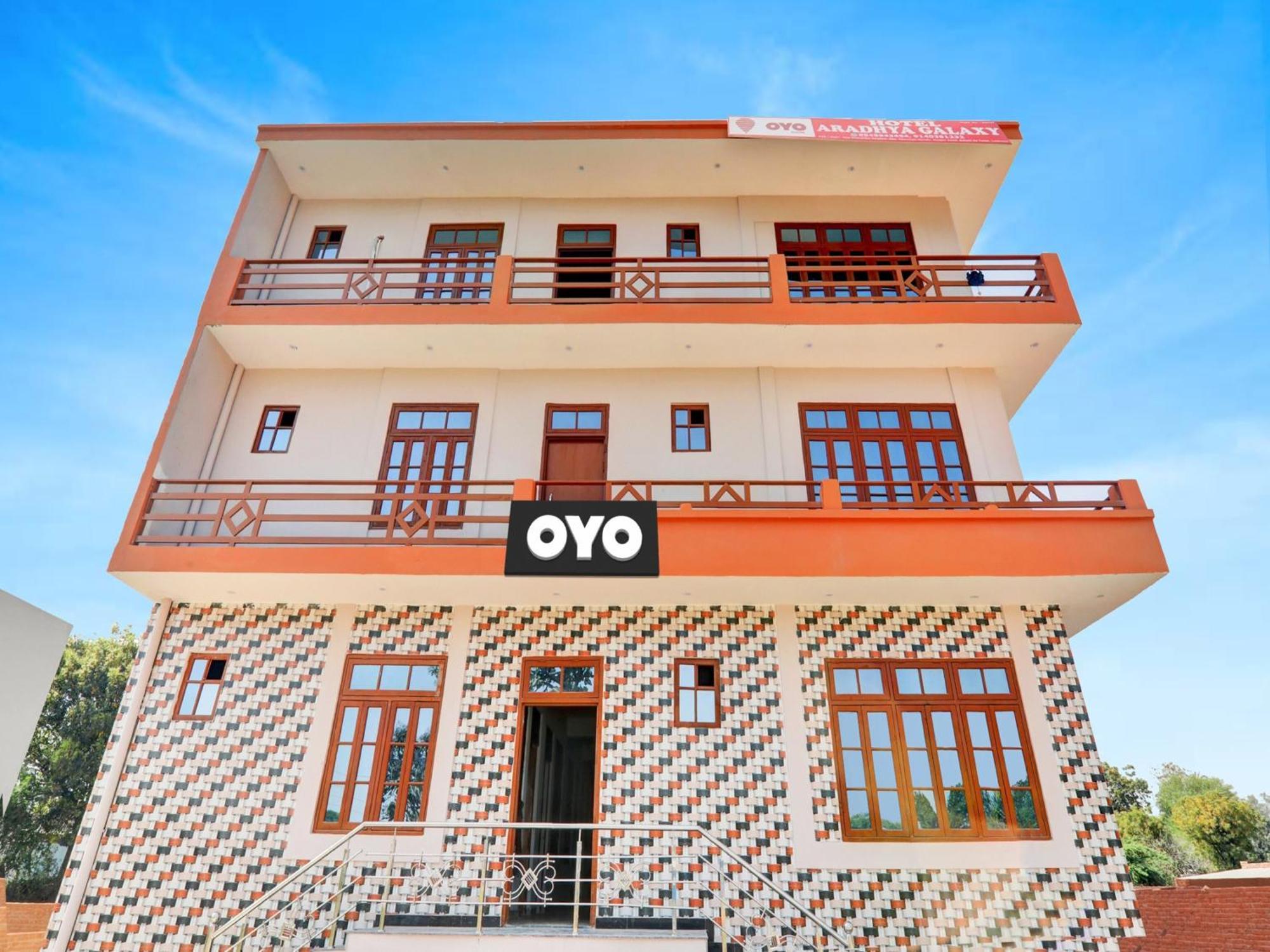 Hotel O Aradhya Galaxy Bhauli エクステリア 写真